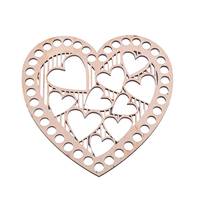 Obrázok ku produktu Drevené dno srdce béžová vyrezávané srdiečka 17cm 1ks