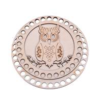 Obrázok ku produktu Drevené dno na košík okrúhle vyrezávané sova 1bal