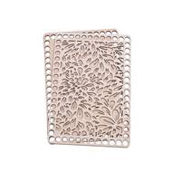 Obrázok ku produktu Drevené dno na košík vyrezávané 24x16cm 02