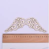 Obrázok ku produktu DREVENÉ KRÍDLA ornament dole 20x7,5cm