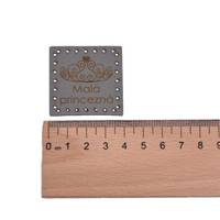 Obrázok ku produktu NÁŠIVKA Malá princezná sivá 4x4cm