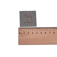 Obrázok ku produktu NÁŠIVKA Malý rebel sivá 4x4cm