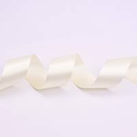 Obrázok ku produktu Atlasová stuha 50mm/ 10m smotanová