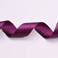 Obrázok ku produktu Atlasová stuha 40mm /19,50 m fialová